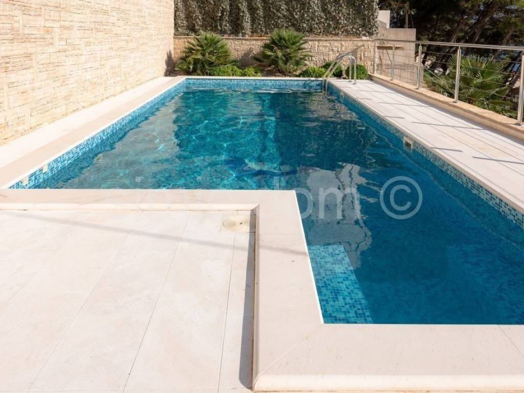 Apartmanska kuća, Prodaja, Omiš, Omiš