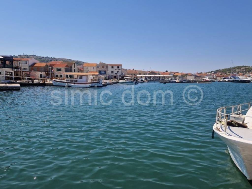 Vila, Prodaja, Murter, Murter
