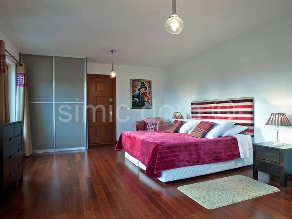 Apartman na moru, Prodaja, Milna, Milna