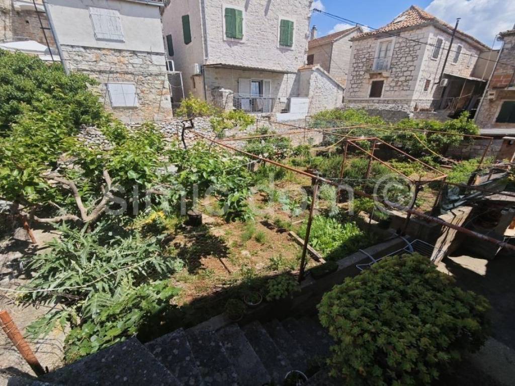 Samostojeća kuća, Prodaja, Milna, Milna