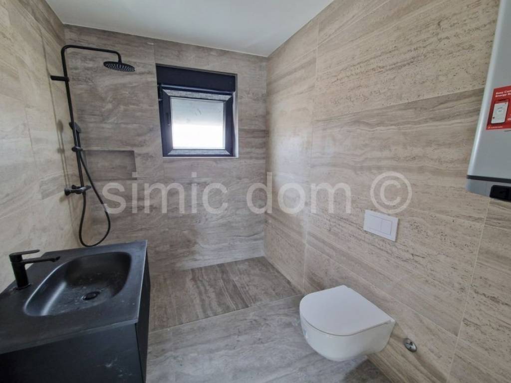 Apartman na moru, Prodaja, Murter, Murter