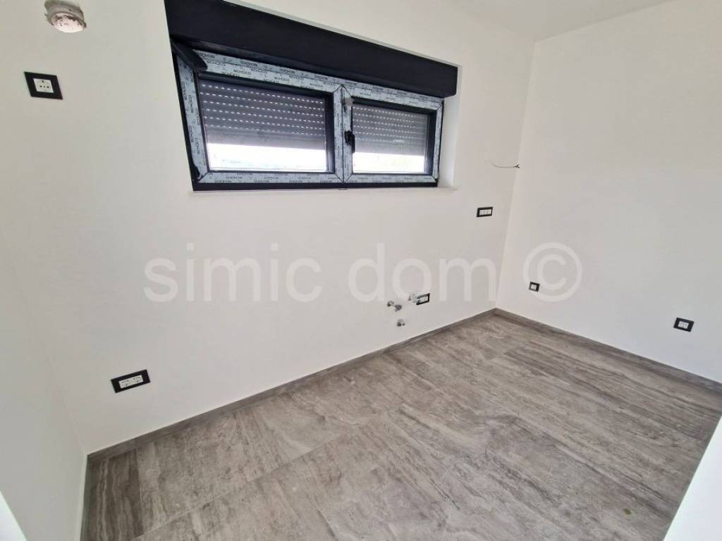 Apartman na moru, Prodaja, Murter, Murter