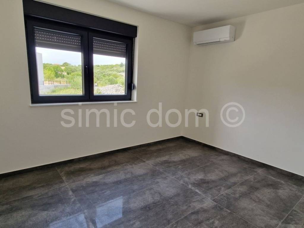 Apartman na moru, Prodaja, Murter, Murter