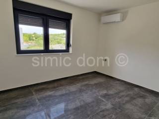 Apartman na moru, Prodaja, Murter, Murter