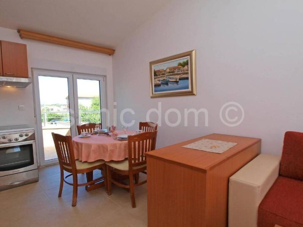 Apartmanska kuća, Prodaja, Pirovac, Pirovac