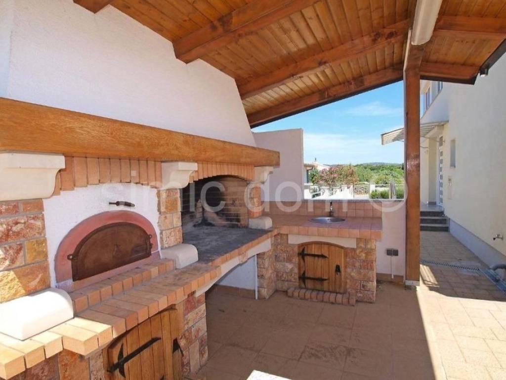 Apartmanska kuća, Prodaja, Pirovac, Pirovac