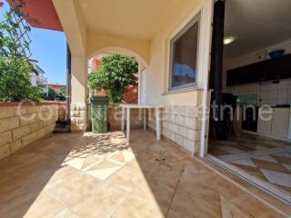 Apartman na moru, Prodaja, Vir, Vir