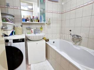 Stan u zgradi, Prodaja, Zagreb, Trnje