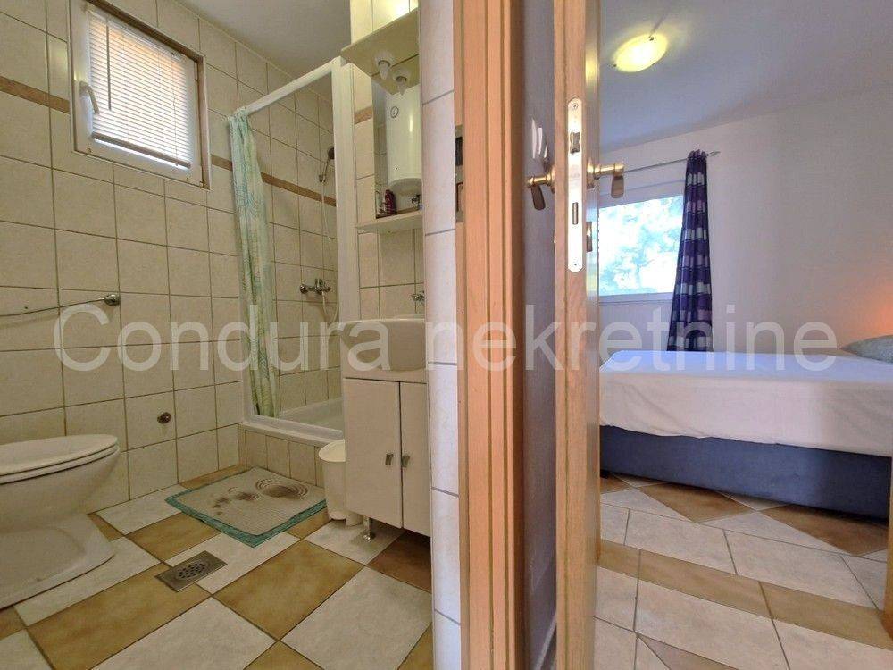 Apartman na moru, Prodaja, Vir, Vir