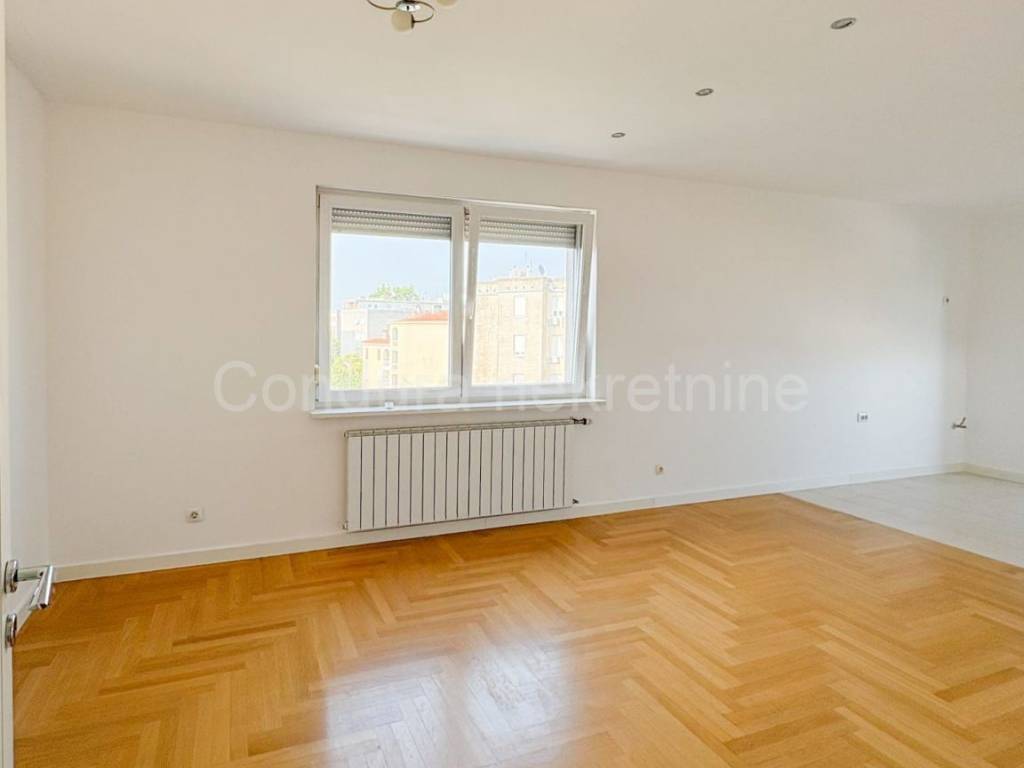 Stan u zgradi, Prodaja, Zadar, Zadar