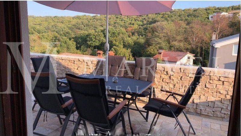 Apartman s okućnicom, Prodaja, Omišalj, Njivice