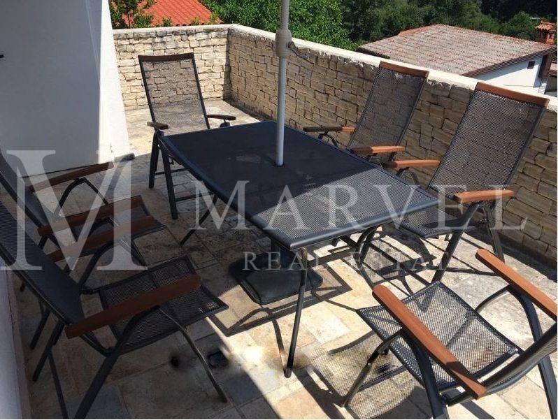 Apartman s okućnicom, Prodaja, Omišalj, Njivice
