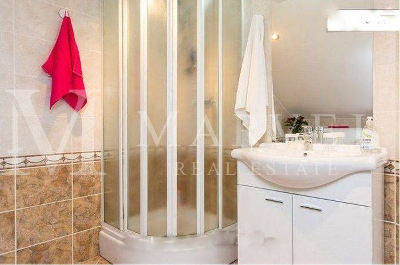 Apartman s okućnicom, Prodaja, Omišalj, Njivice
