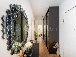Apartman s okućnicom, Prodaja, Nin, Zaton