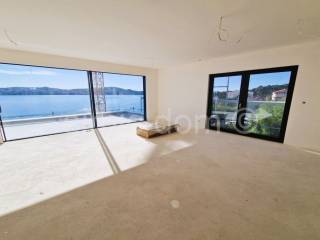 Apartman na moru, Prodaja, Trogir, Trogir