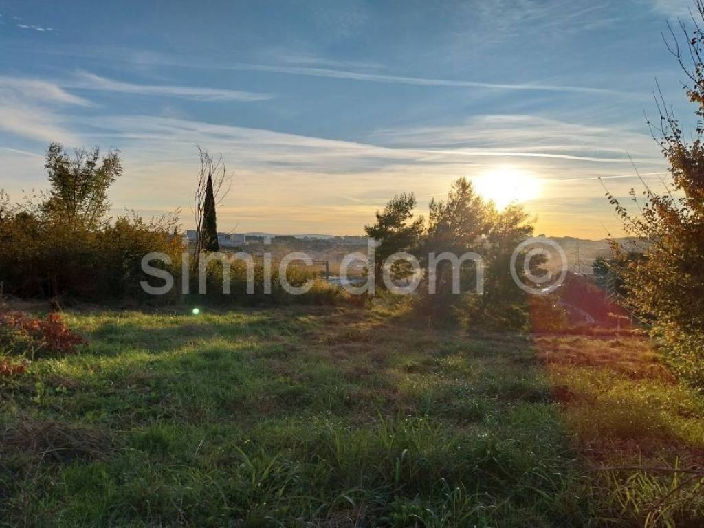 Građevinsko zemljište, Prodaja, Solin - Okolica, Mravince