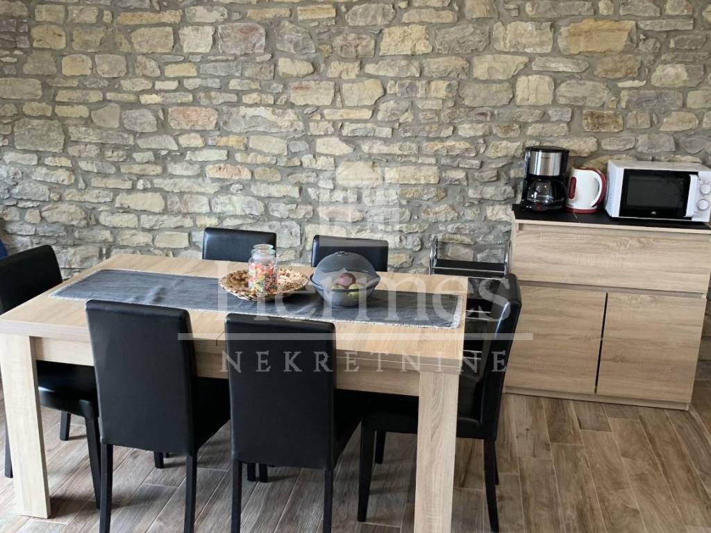 Kamena kuca, Prodaja, Buje, Krasica