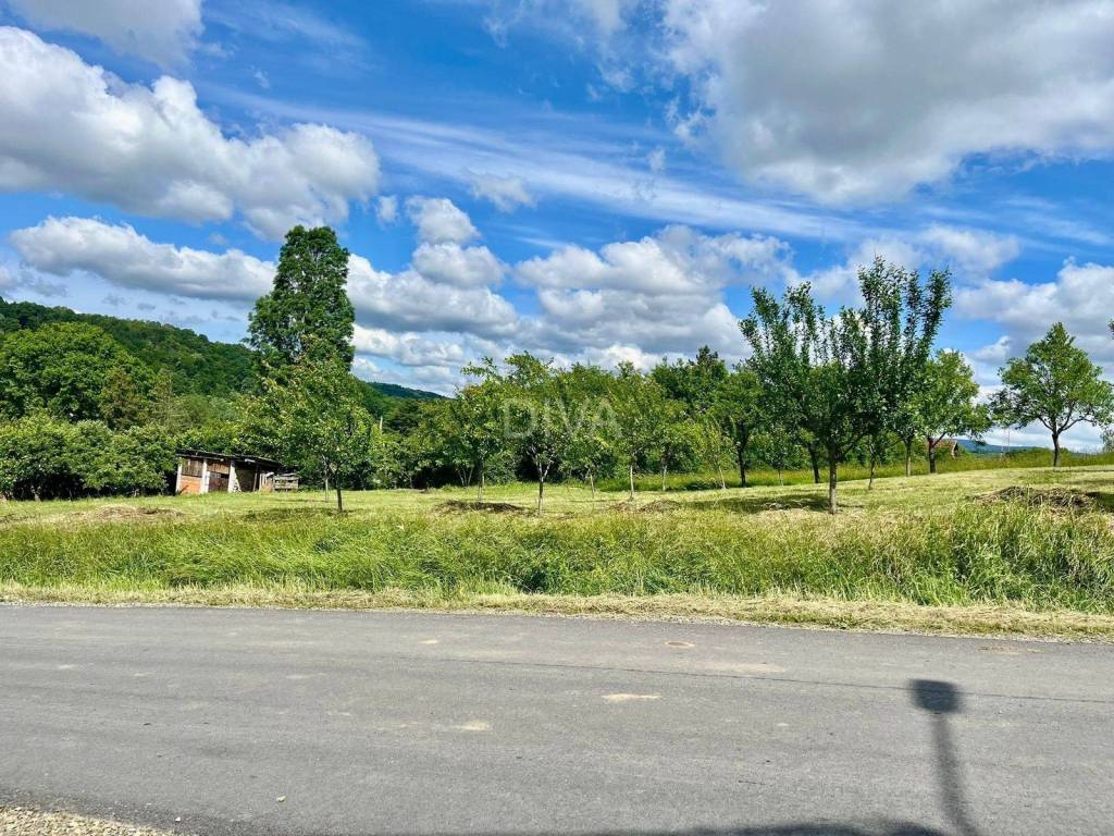 Građevinsko zemljište, Prodaja, Podcrkavlje, Tomica