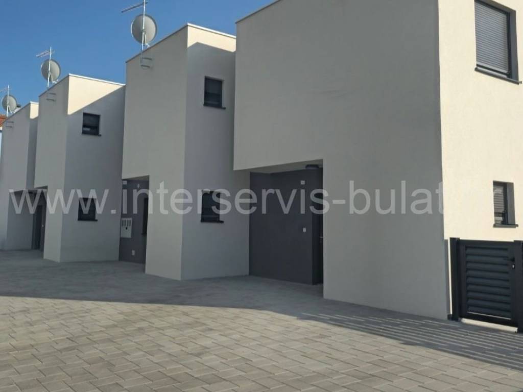 Dvojna kuća, Prodaja, Vodice, Vodice