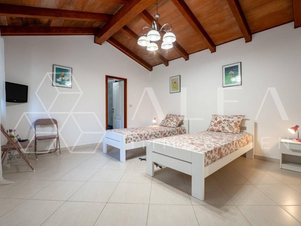 Samostojeća kuća, Prodaja, Pićan, Orič