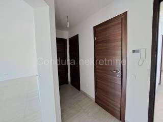 Apartman na moru, Prodaja, Privlaka, Privlaka