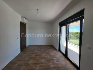 Apartman na moru, Prodaja, Privlaka, Privlaka