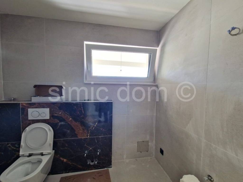 Apartman na moru, Prodaja, Murter, Murter