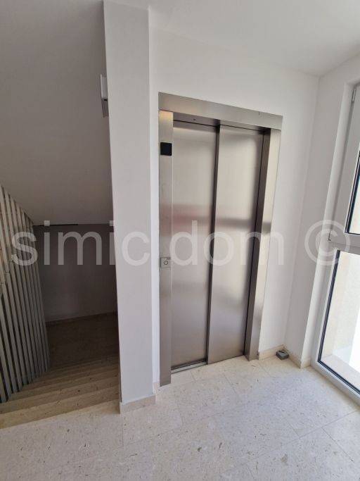 Apartman na moru, Prodaja, Murter, Murter