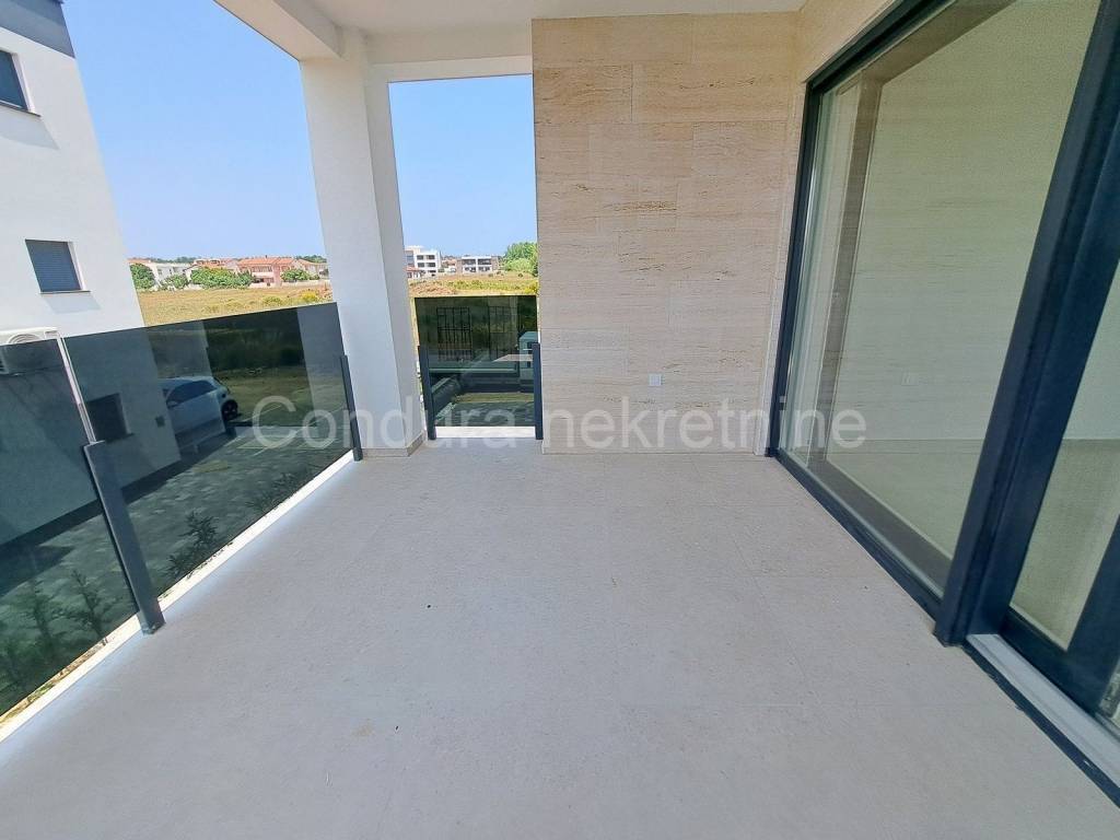 Apartman na moru, Prodaja, Privlaka, Privlaka