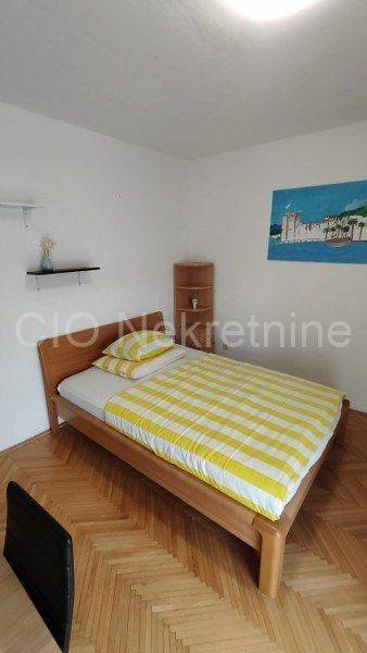 Stan u zgradi, Najam, Split, Split