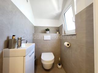 Dvojna kuća, Prodaja, Vrsi, Mulo