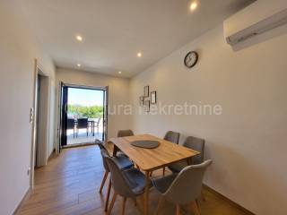 Dvojna kuća, Prodaja, Vrsi, Mulo