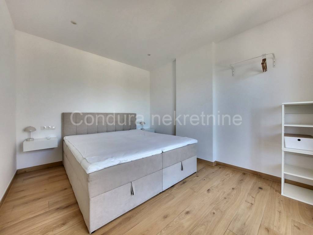 Dvojna kuća, Prodaja, Vrsi, Mulo