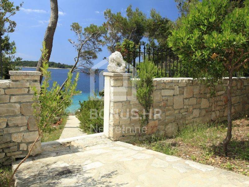 Vila, Prodaja, Blato, Potirna