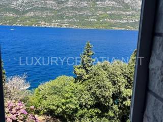 seafront real estate croatia