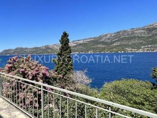 villa for sale seafront croatia