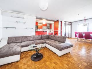 Stan u zgradi, Najam, Zagreb, Donji Grad