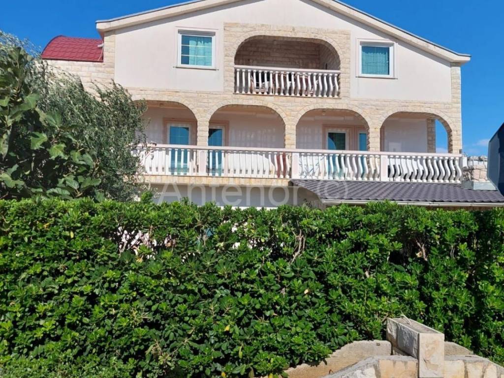 Stambeno poslovni objekt, Prodaja, Vir, Vir