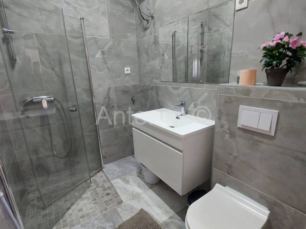 Stambeno poslovni objekt, Prodaja, Vir, Vir