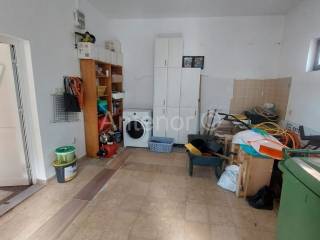 Stambeno poslovni objekt, Prodaja, Vir, Vir