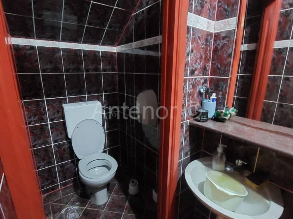 Stambeno poslovni objekt, Prodaja, Vir, Vir