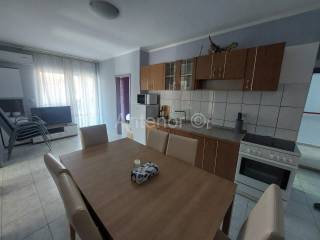 Stambeno poslovni objekt, Prodaja, Vir, Vir