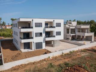 Apartman s okućnicom, Prodaja, Privlaka, Privlaka