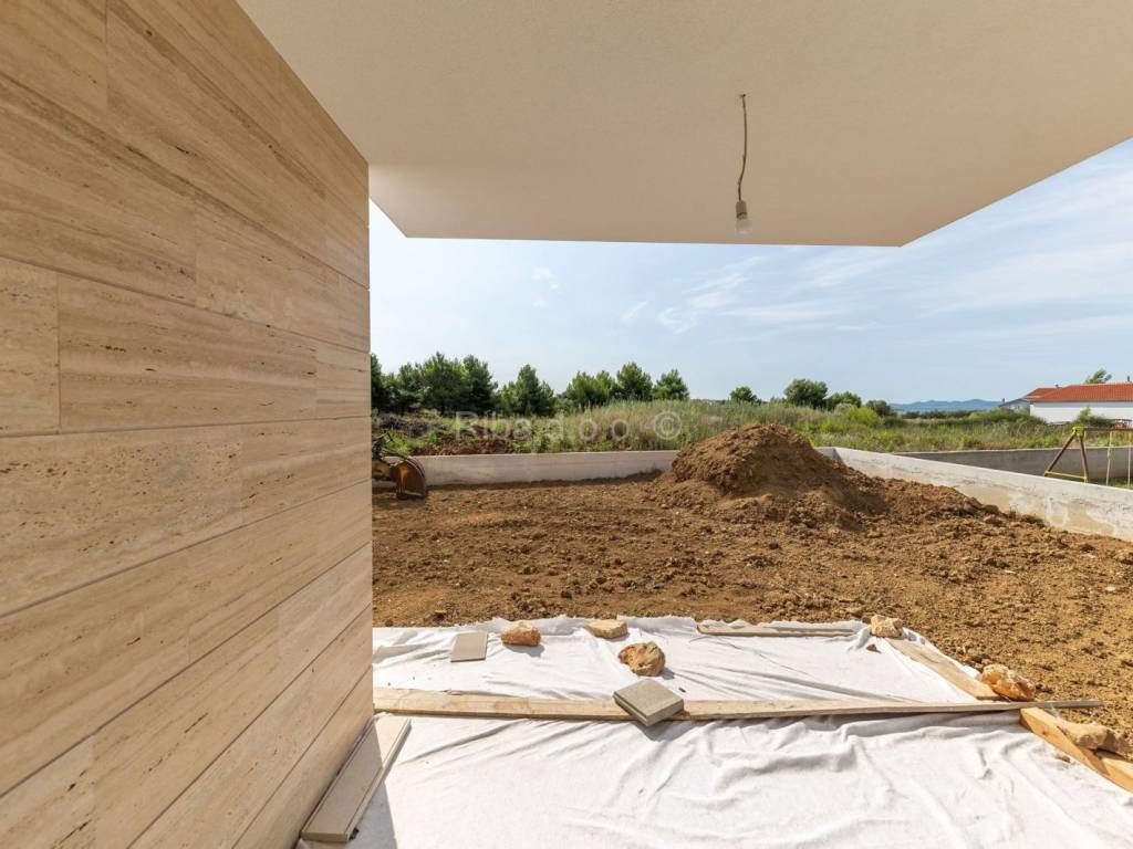 Apartman s okucnicom, Prodaja, Privlaka, Privlaka