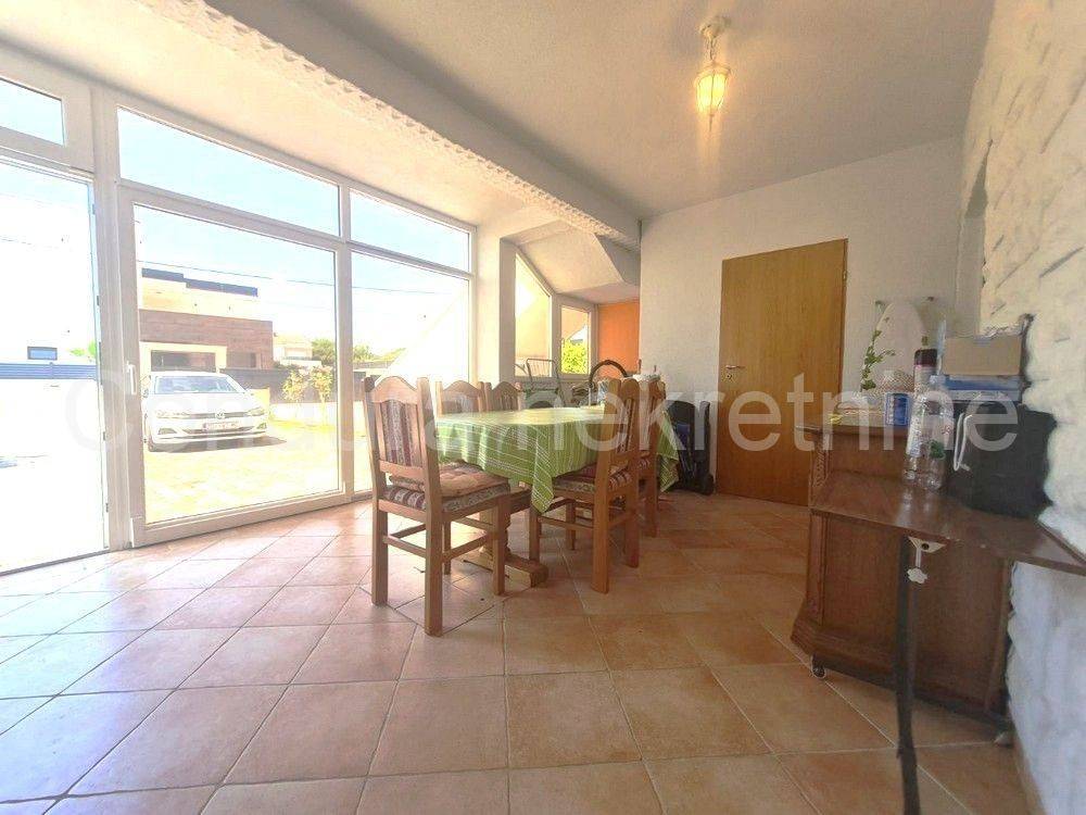 Apartman na moru, Prodaja, Vir, Vir