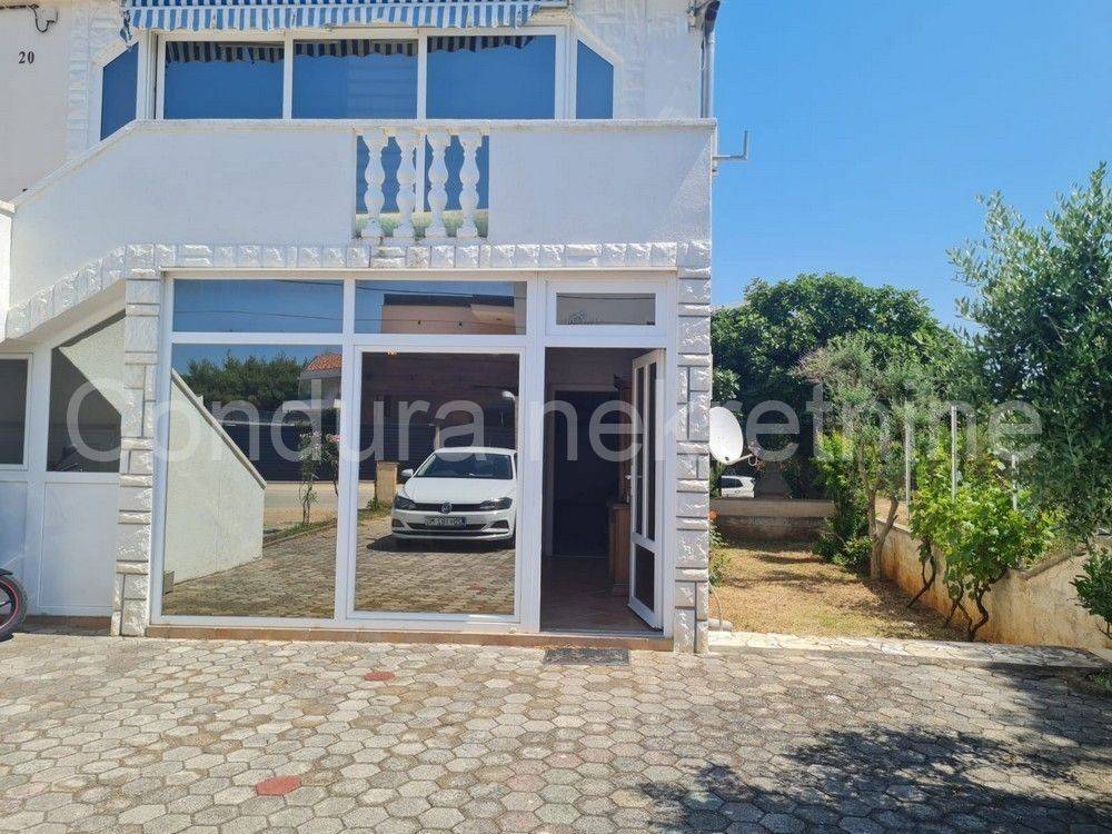 Apartman na moru, Prodaja, Vir, Vir