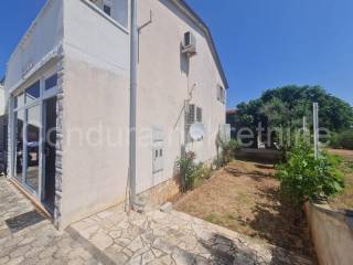Apartman na moru, Prodaja, Vir, Vir