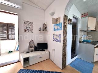 Apartman na moru, Prodaja, Vir, Vir