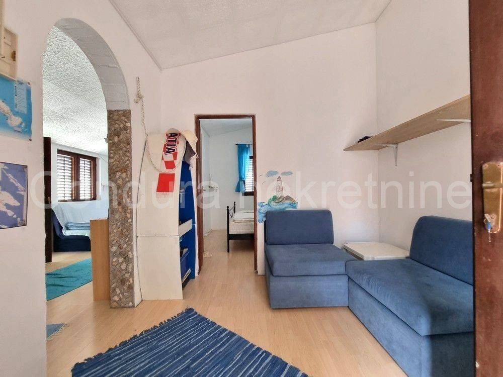 Apartman na moru, Prodaja, Vir, Vir