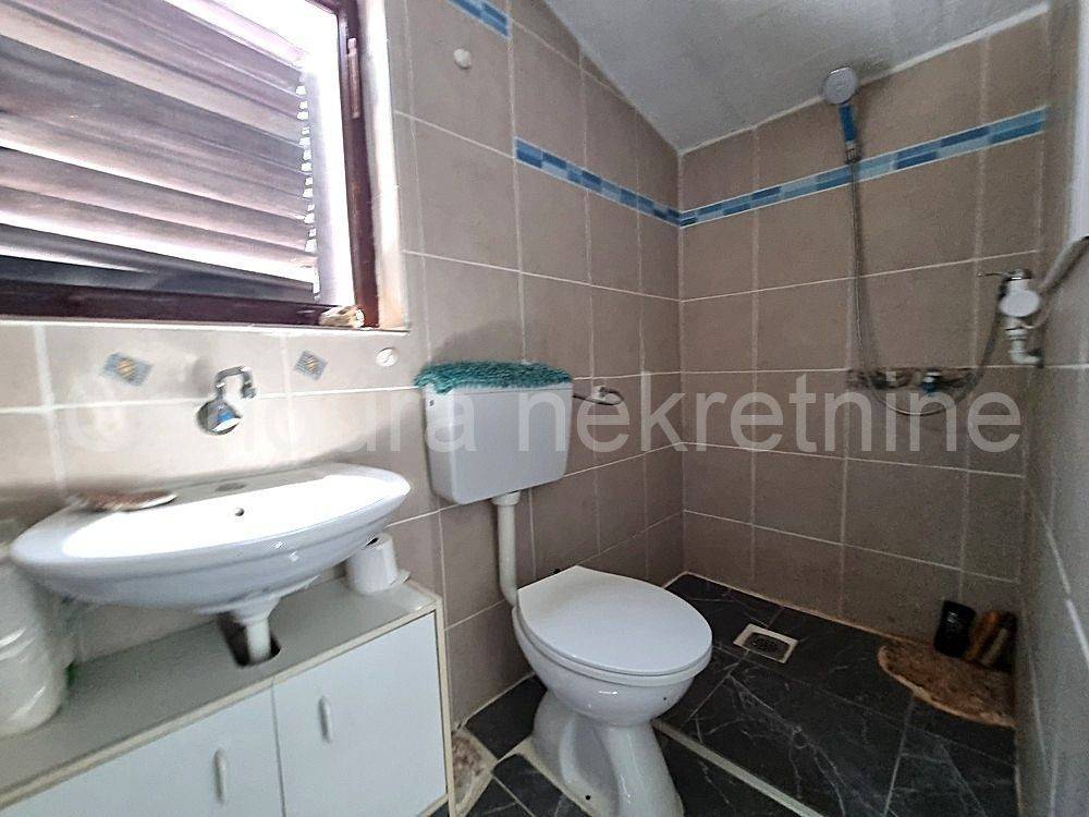 Apartman na moru, Prodaja, Vir, Vir